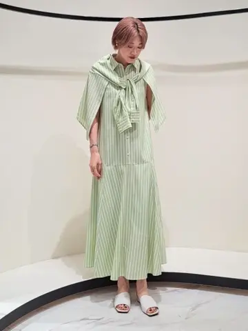 GRACE CONTINENTAL 今野　志保 コーディネート画像