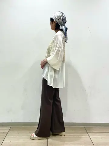 GRACE CONTINENTAL yoshi コーディネート画像