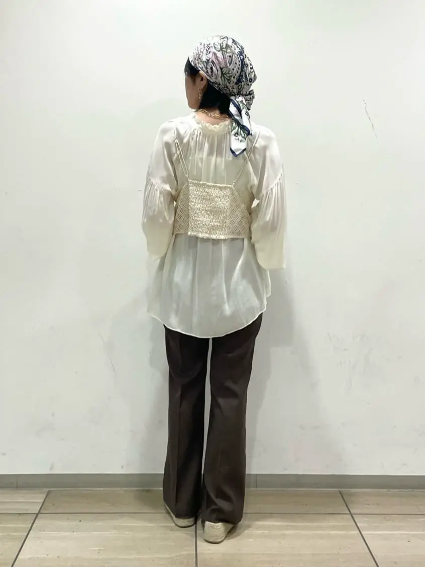 GRACE CONTINENTAL yoshi コーディネート画像