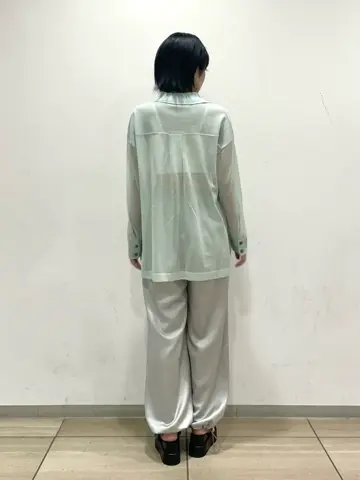 GRACE CONTINENTAL yoshi コーディネート画像