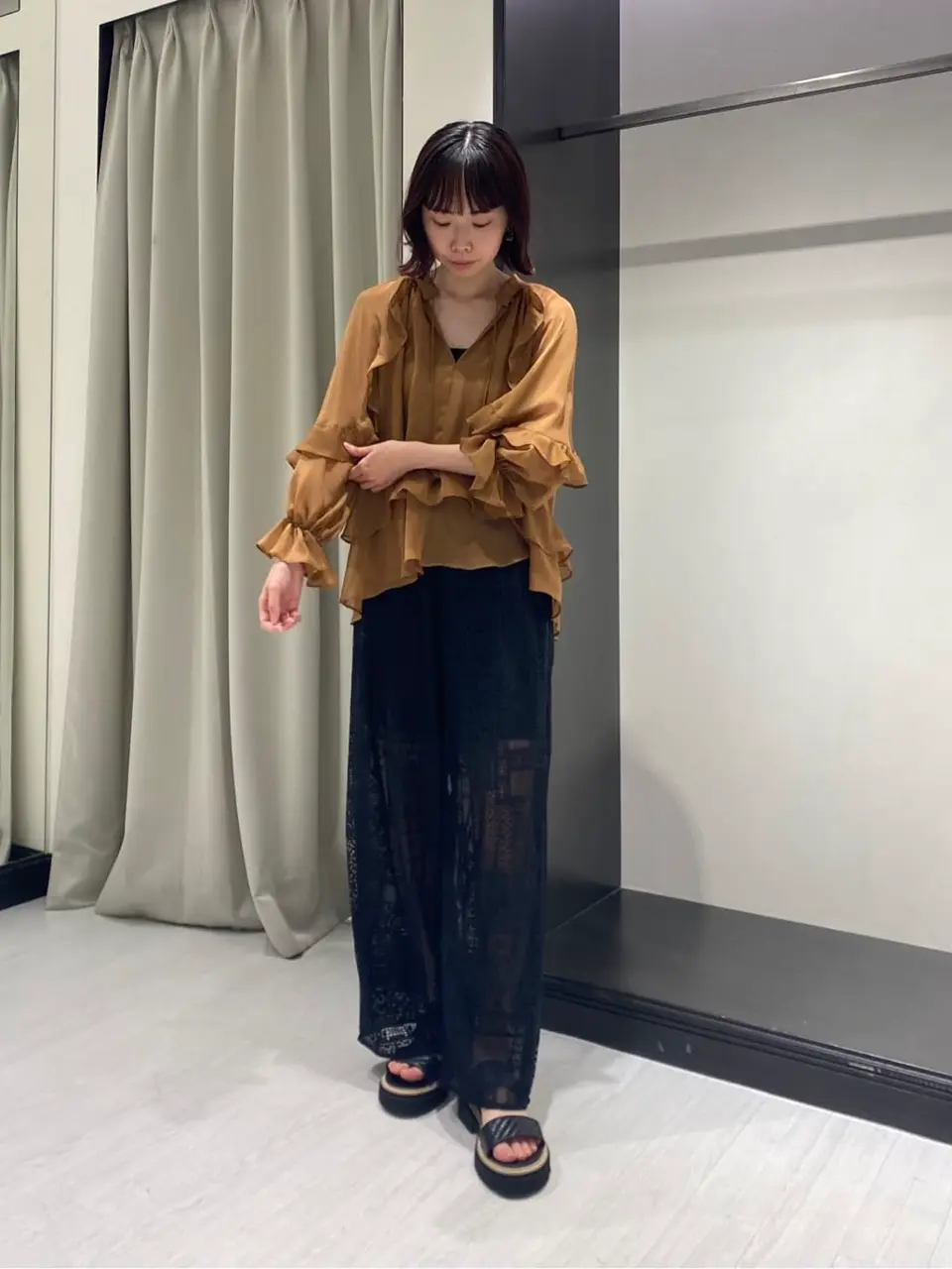 GRACE CONTINENTAL Abe コーディネート画像