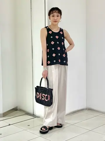 GRACE CONTINENTAL haruka iwasaki コーディネート画像