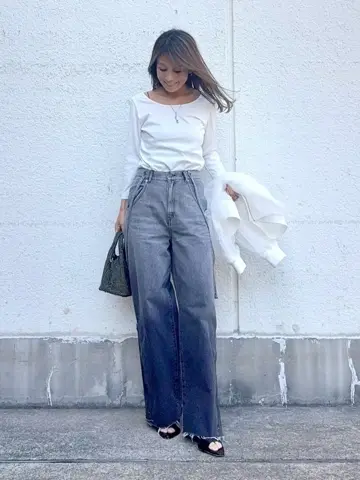 GRACE CONTINENTAL yukimi yonee コーディネート画像