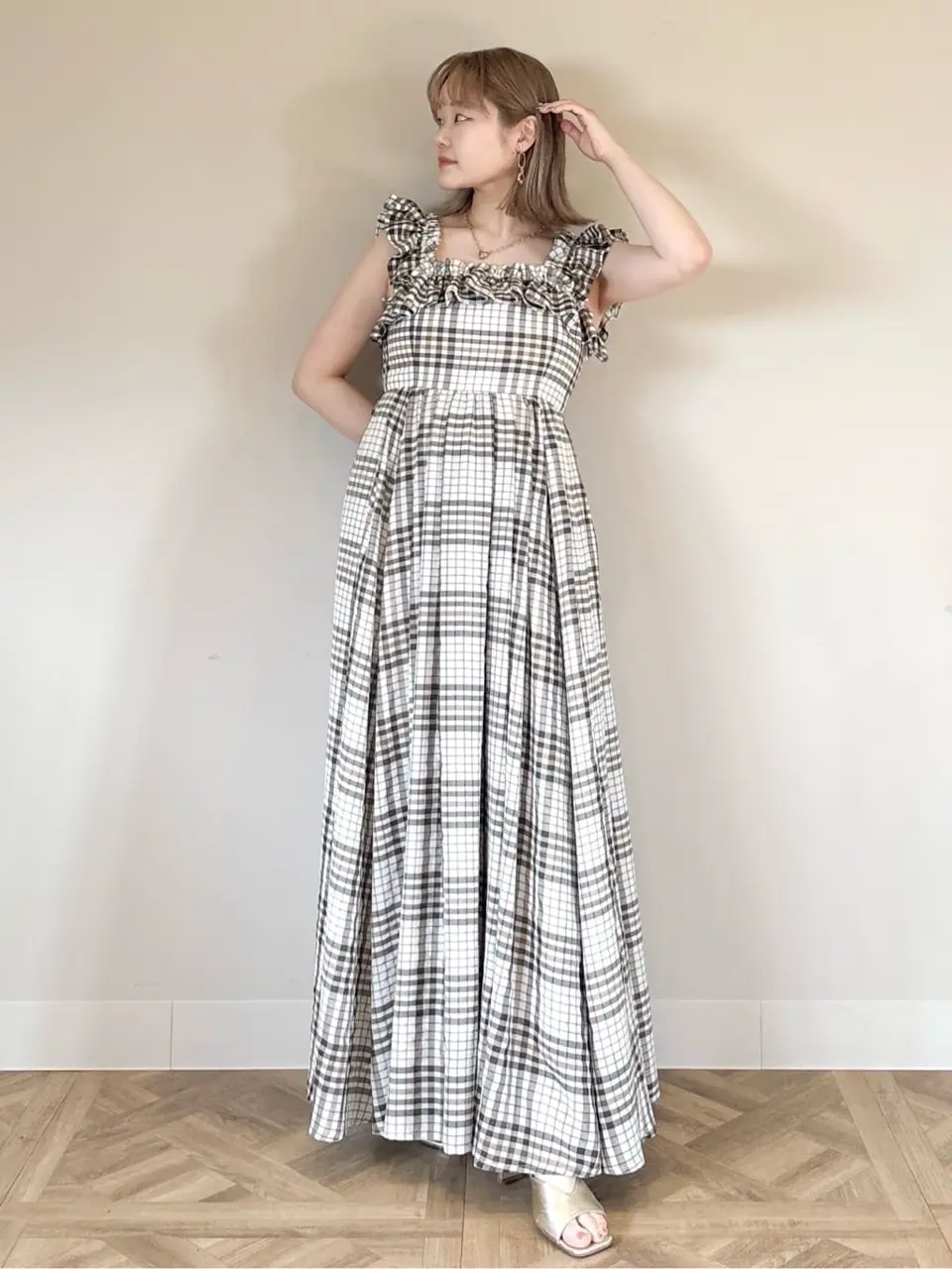 GRACE CONTINENTAL SAYUMI Nagashima コーディネート画像