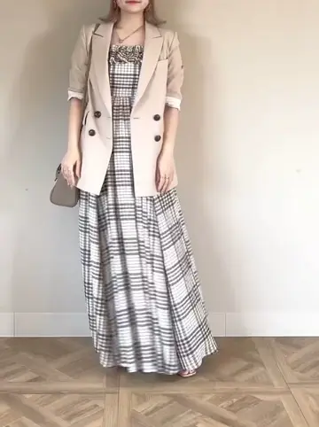 GRACE CONTINENTAL SAYUMI Nagashima コーディネート画像