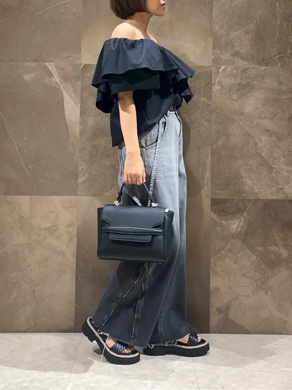 GRACE CONTINENTAL 穐山　香織 コーディネート画像