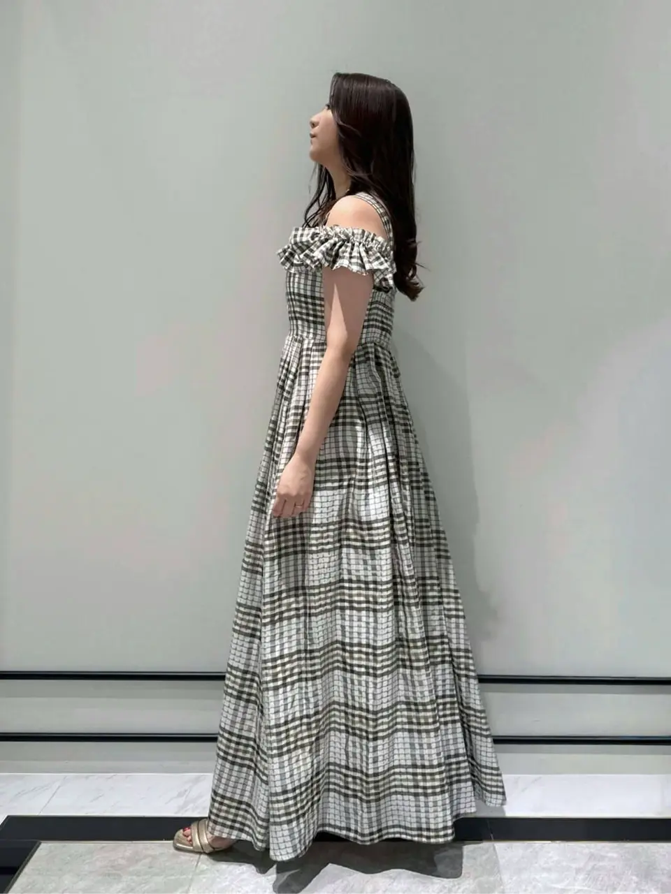 GRACE CONTINENTAL MOMOKO コーディネート画像