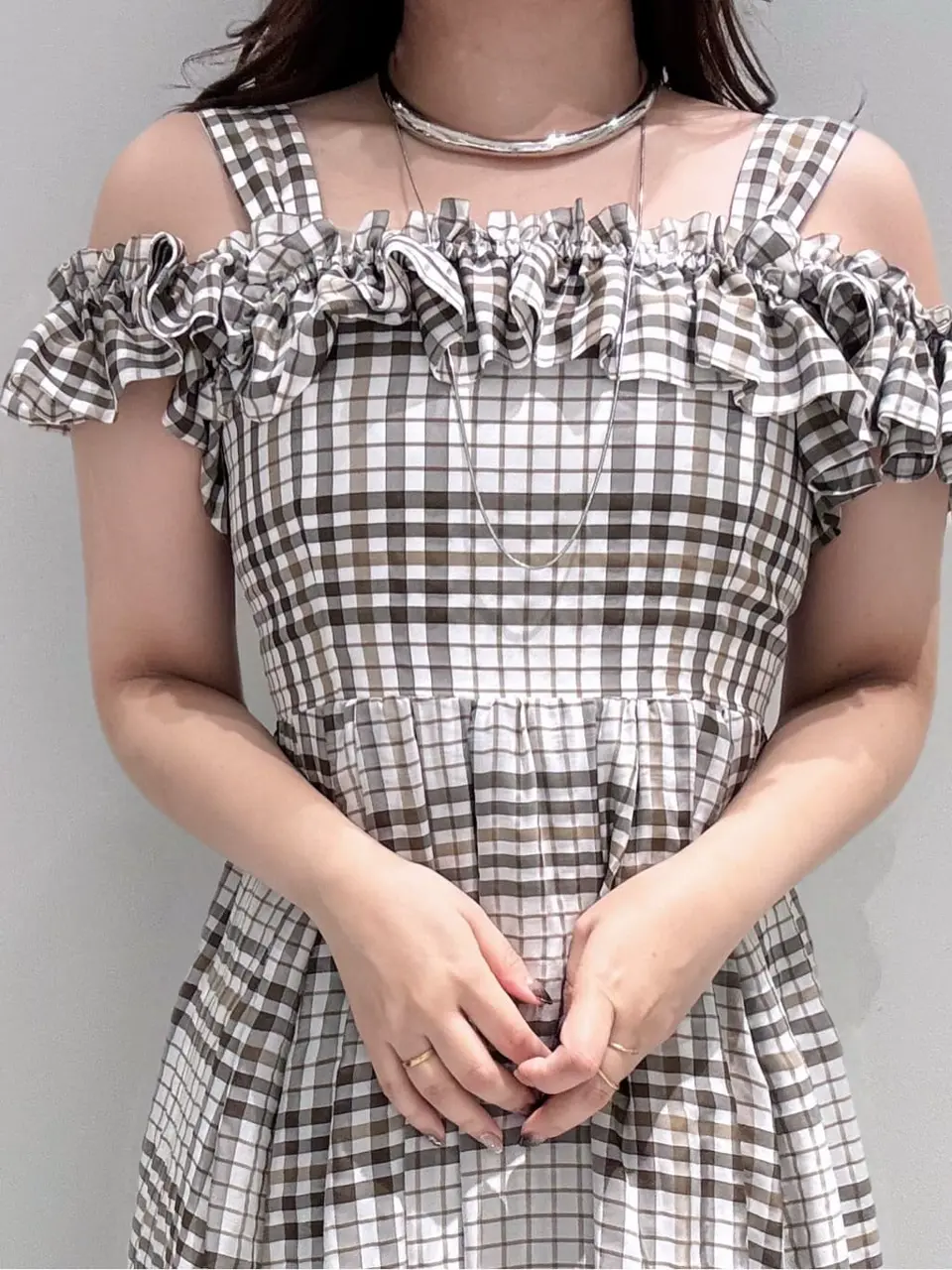 GRACE CONTINENTAL MOMOKO コーディネート画像