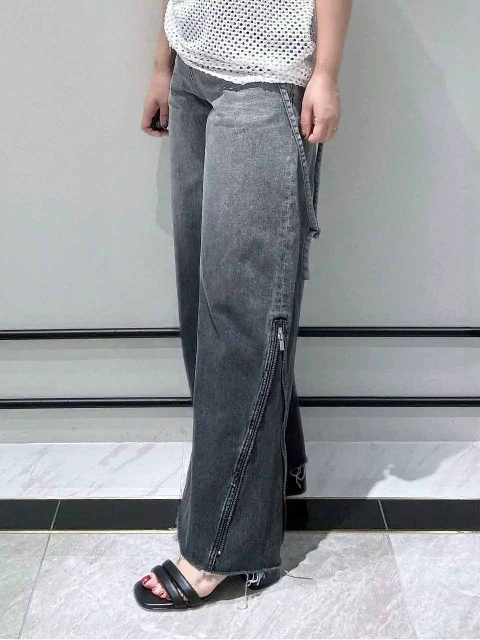 GRACE CONTINENTAL MOMOKO コーディネート画像