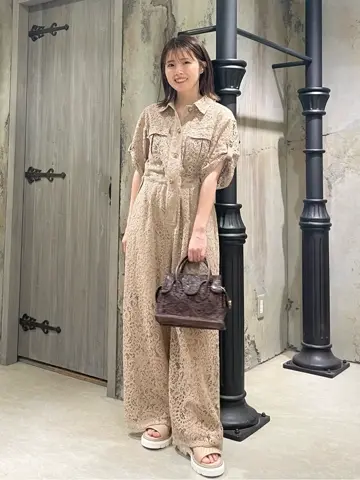 GRACE CONTINENTAL minami コーディネート画像