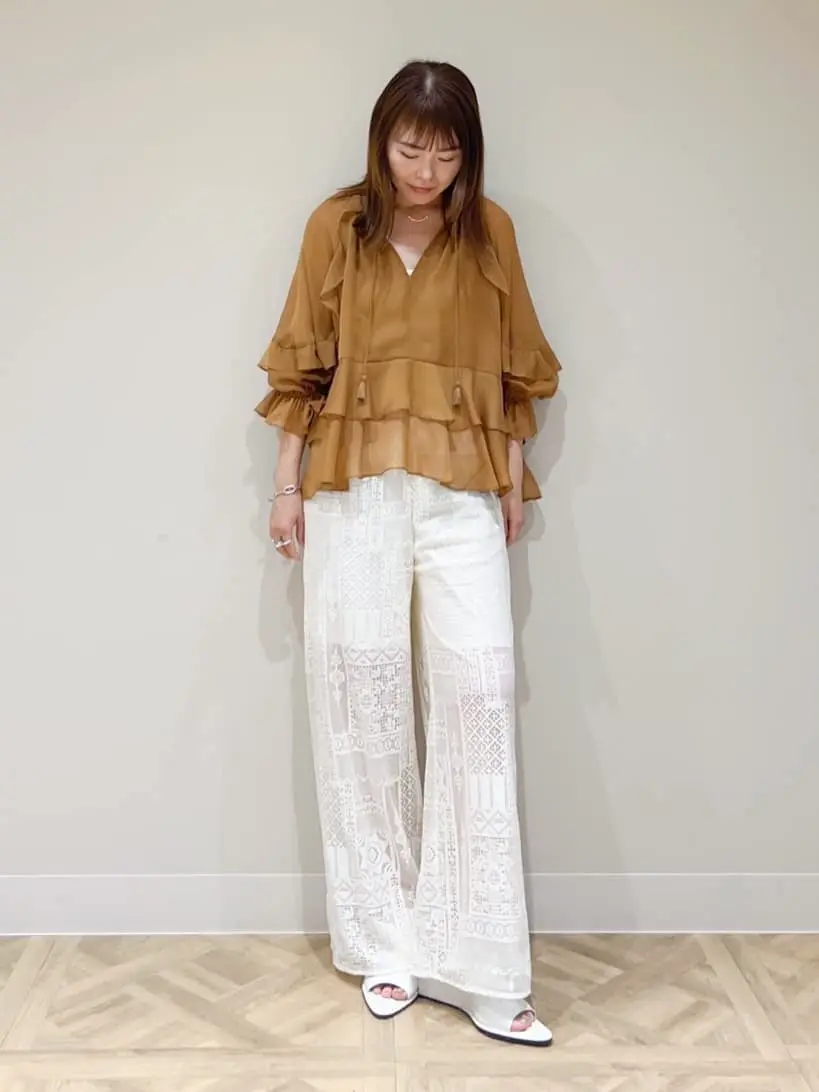 GRACE CONTINENTAL 古川温子 コーディネート画像