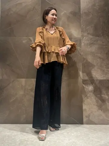 GRACE CONTINENTAL 穐山　香織 コーディネート画像