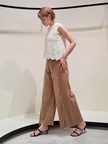 GRACE CONTINENTAL 今野　志保 コーディネート画像