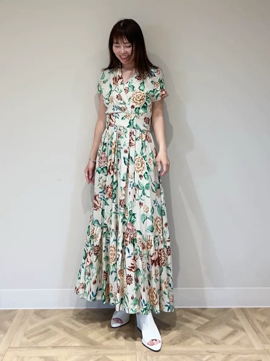 GRACE CONTINENTAL 古川温子 コーディネート画像