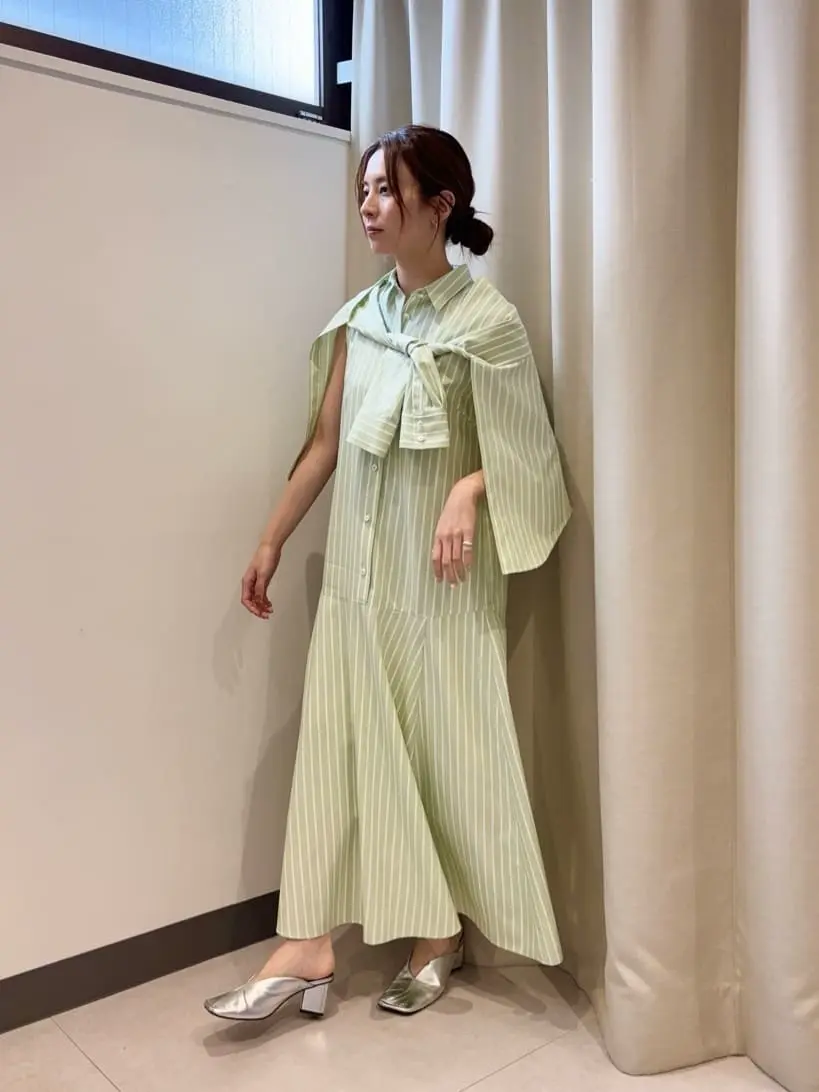 GRACE CONTINENTAL Hikaru Okada コーディネート画像