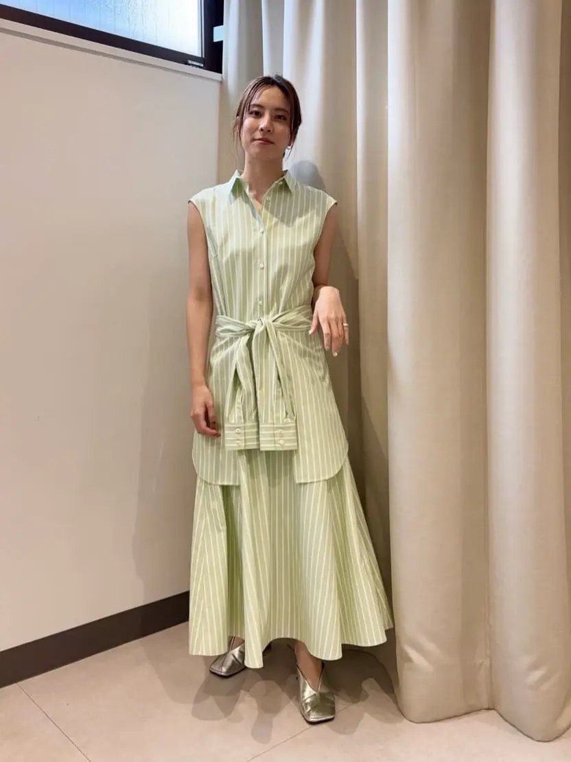 GRACE CONTINENTAL Hikaru Okada コーディネート画像