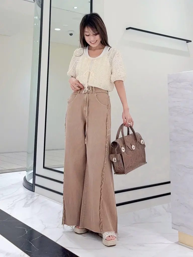 GRACE CONTINENTAL yukimi yonee コーディネート画像