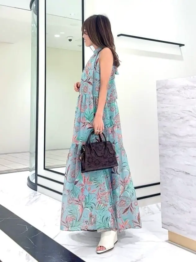 GRACE CONTINENTAL yukimi yonee コーディネート画像