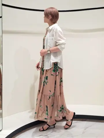 GRACE CONTINENTAL 今野　志保 コーディネート画像