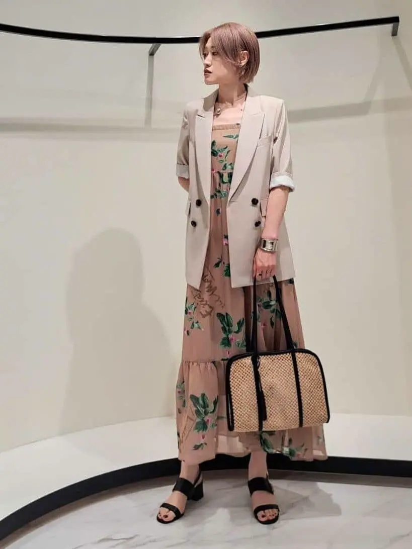 GRACE CONTINENTAL 今野　志保 コーディネート画像