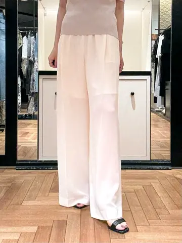 GRACE CONTINENTAL FUKUSHIMA YURIE コーディネート画像