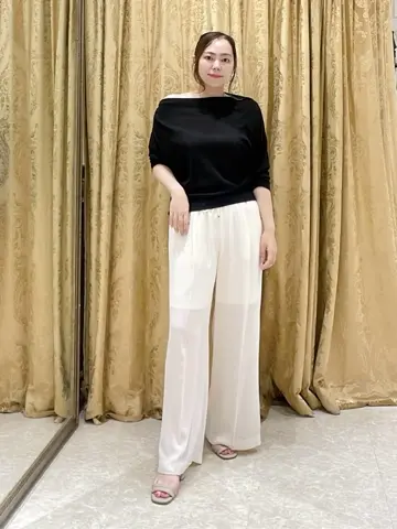 GRACE CONTINENTAL 泉　敦子 コーディネート画像