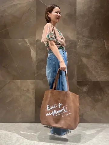 GRACE CONTINENTAL 穐山　香織 コーディネート画像