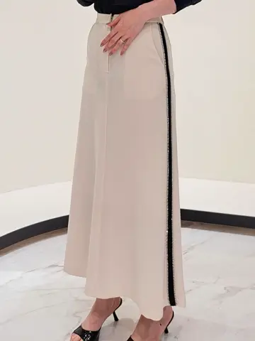 GRACE CONTINENTAL 今野　志保 コーディネート画像