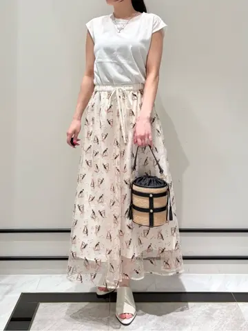 GRACE CONTINENTAL Shiori コーディネート画像