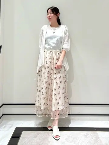 GRACE CONTINENTAL Shiori コーディネート画像