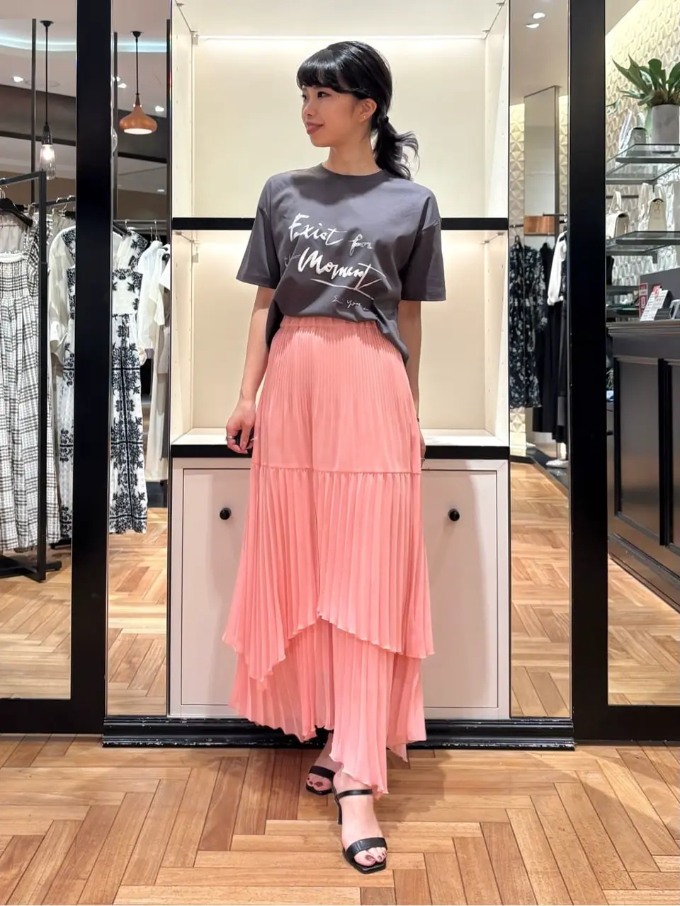 GRACE CONTINENTAL FUKUSHIMA YURIE コーディネート画像