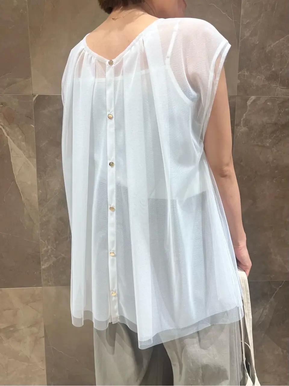 GRACE CONTINENTAL 穐山　香織 コーディネート画像