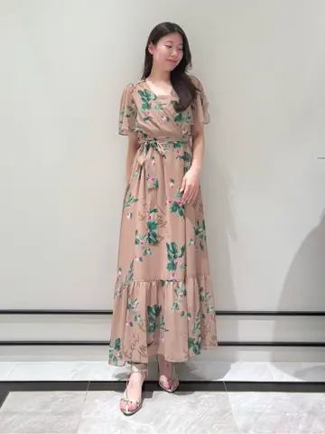 GRACE CONTINENTAL Shiori コーディネート画像