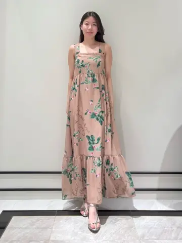 GRACE CONTINENTAL Shiori コーディネート画像