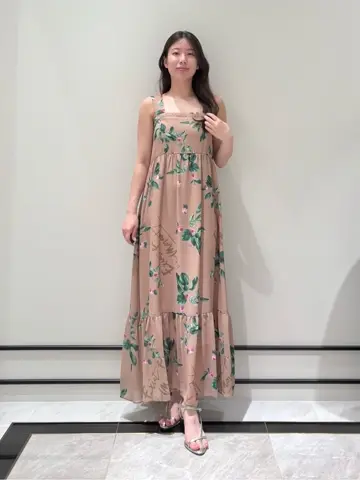 GRACE CONTINENTAL Shiori コーディネート画像