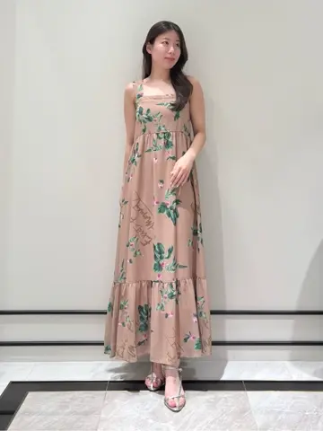 GRACE CONTINENTAL Shiori コーディネート画像