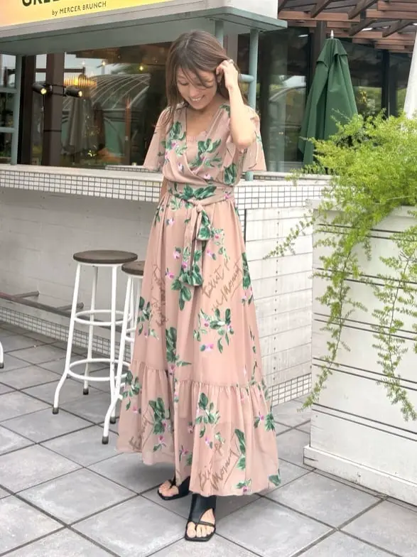 GRACE CONTINENTAL yukimi yonee コーディネート画像