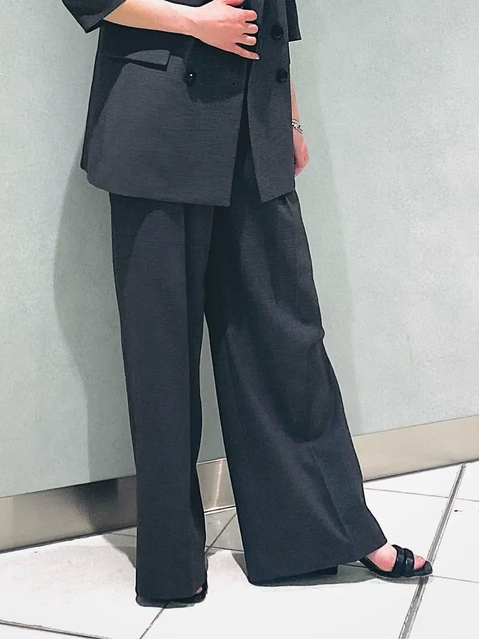 GRACE CONTINENTAL sa-ya コーディネート画像