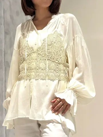 GRACE CONTINENTAL 岩永 春佳 コーディネート画像