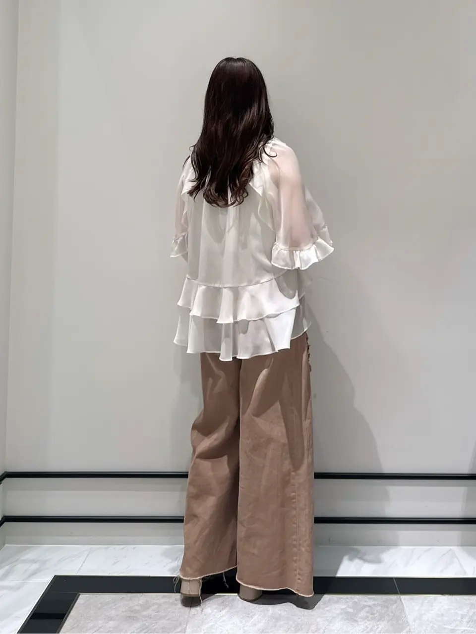 GRACE CONTINENTAL MOMOKO コーディネート画像