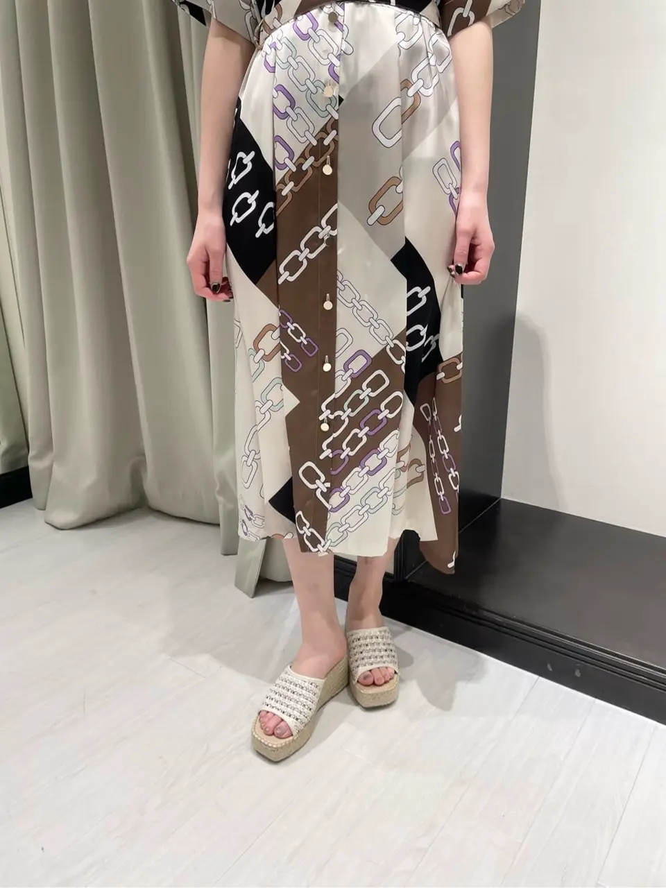 GRACE CONTINENTAL kobayashi コーディネート画像