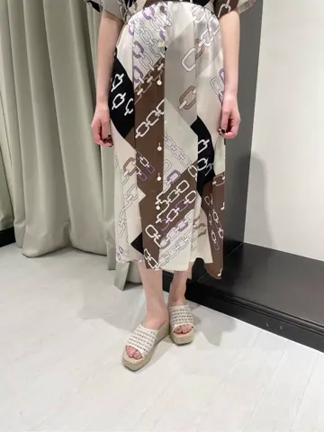 GRACE CONTINENTAL kobayashi コーディネート画像