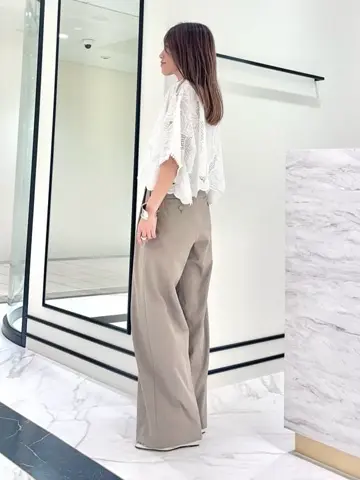 GRACE CONTINENTAL yukimi yonee コーディネート画像