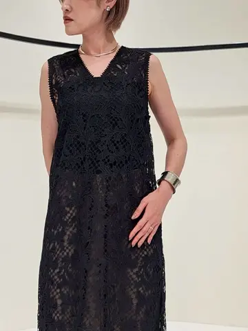 GRACE CONTINENTAL 今野　志保 コーディネート画像