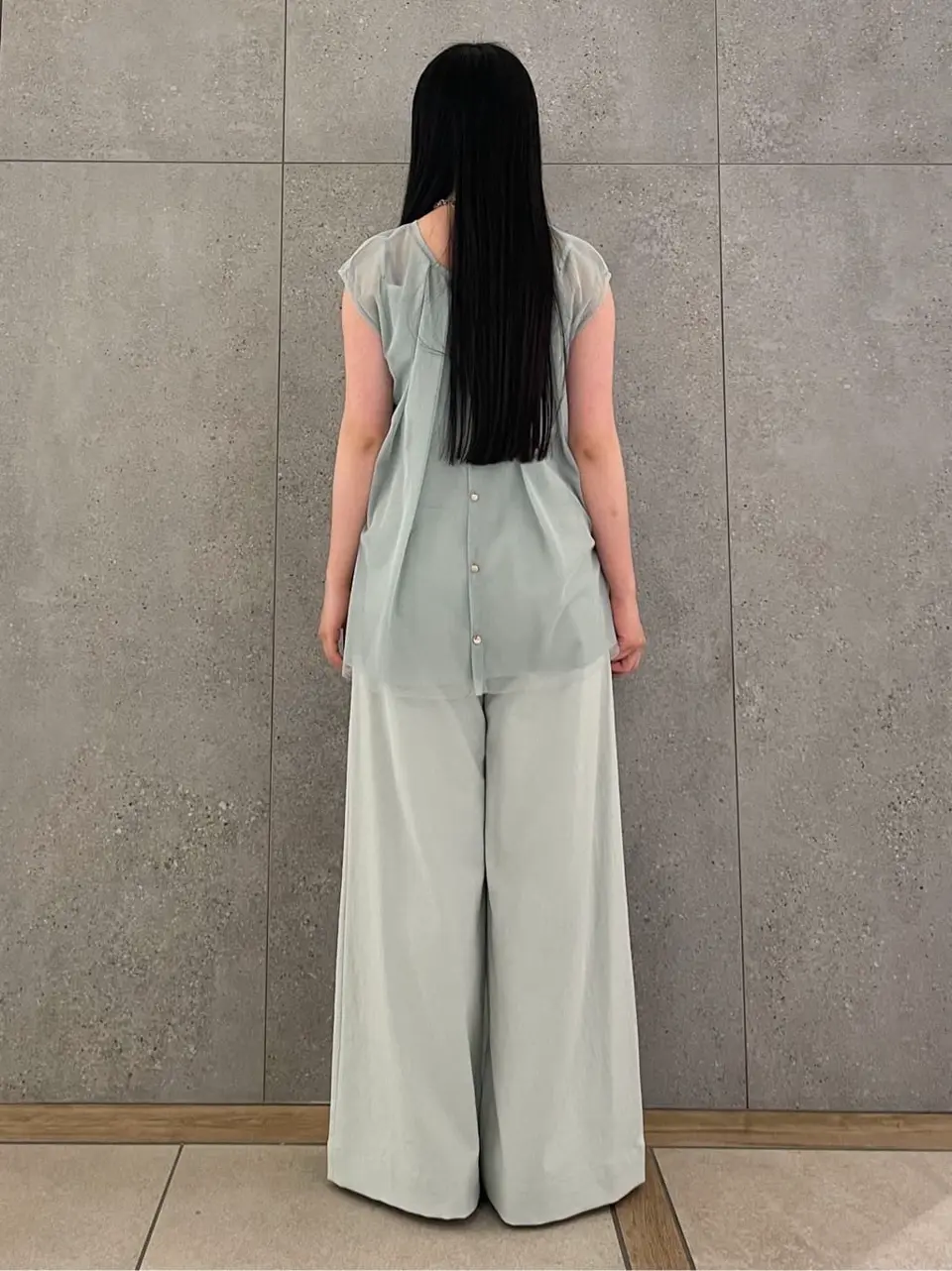 GRACE CONTINENTAL 清水　杏梨 コーディネート画像