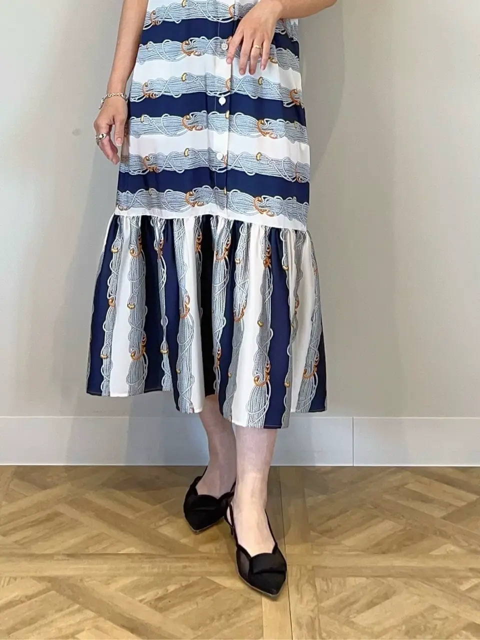 GRACE CONTINENTAL 古川温子 コーディネート画像