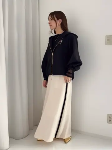 GRACE CONTINENTAL Hikaru Okada コーディネート画像