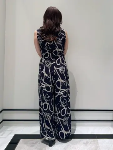 GRACE CONTINENTAL MOMOKO コーディネート画像