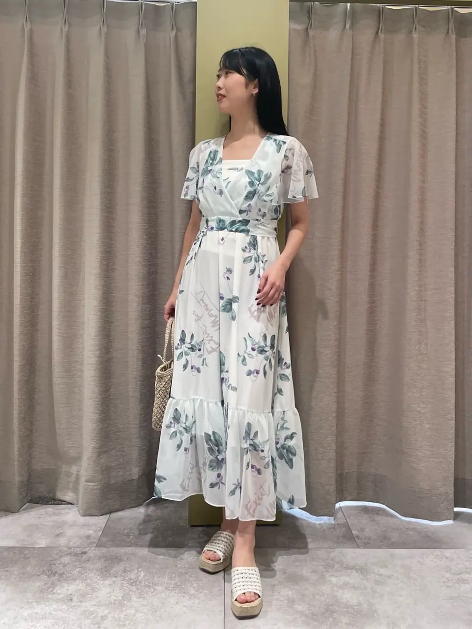 GRACE CONTINENTAL 端場　わかな コーディネート画像