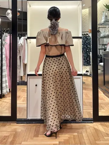 GRACE CONTINENTAL FUKUSHIMA YURIE コーディネート画像